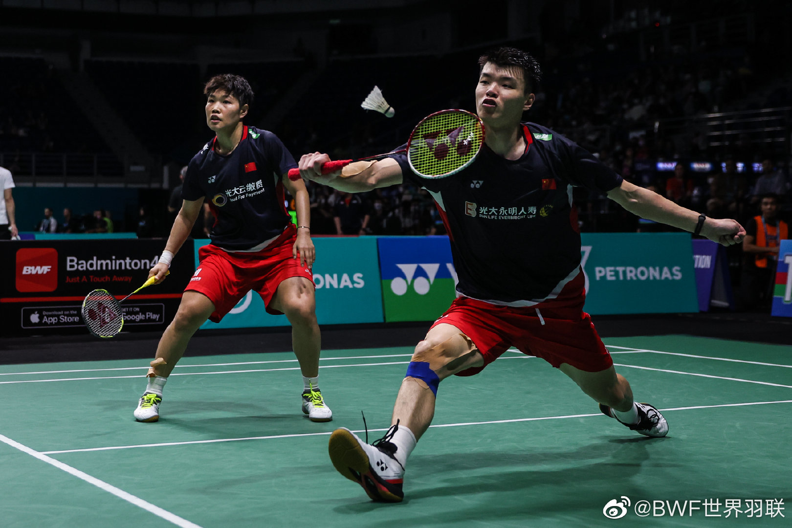 丹麦队完胜中国队,黄鸭组合扛起全队 丹麦队完胜中国队,黄鸭组合扛起全队