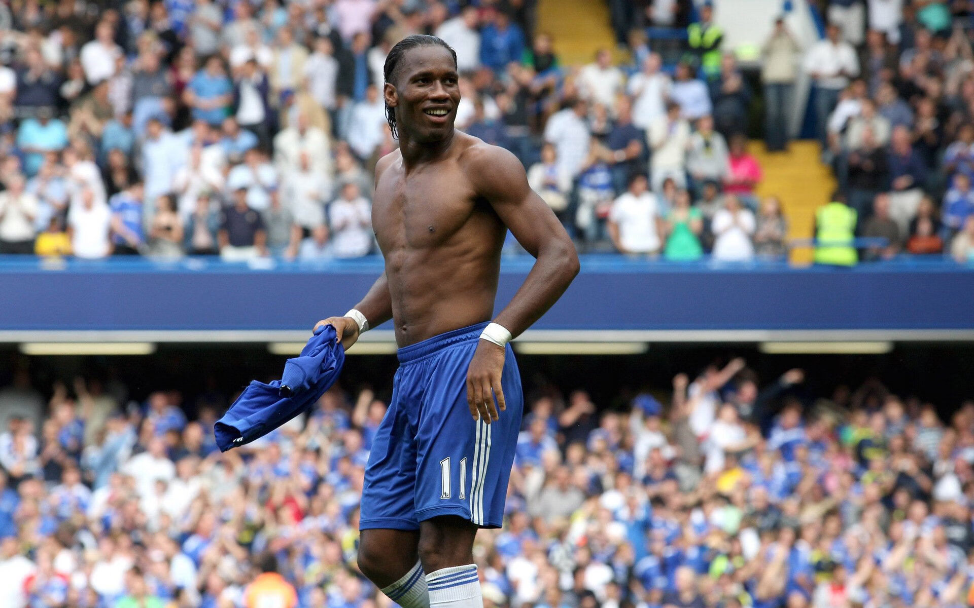 风暴与航船，当字母哥的炽热席卷上海队的坚韧