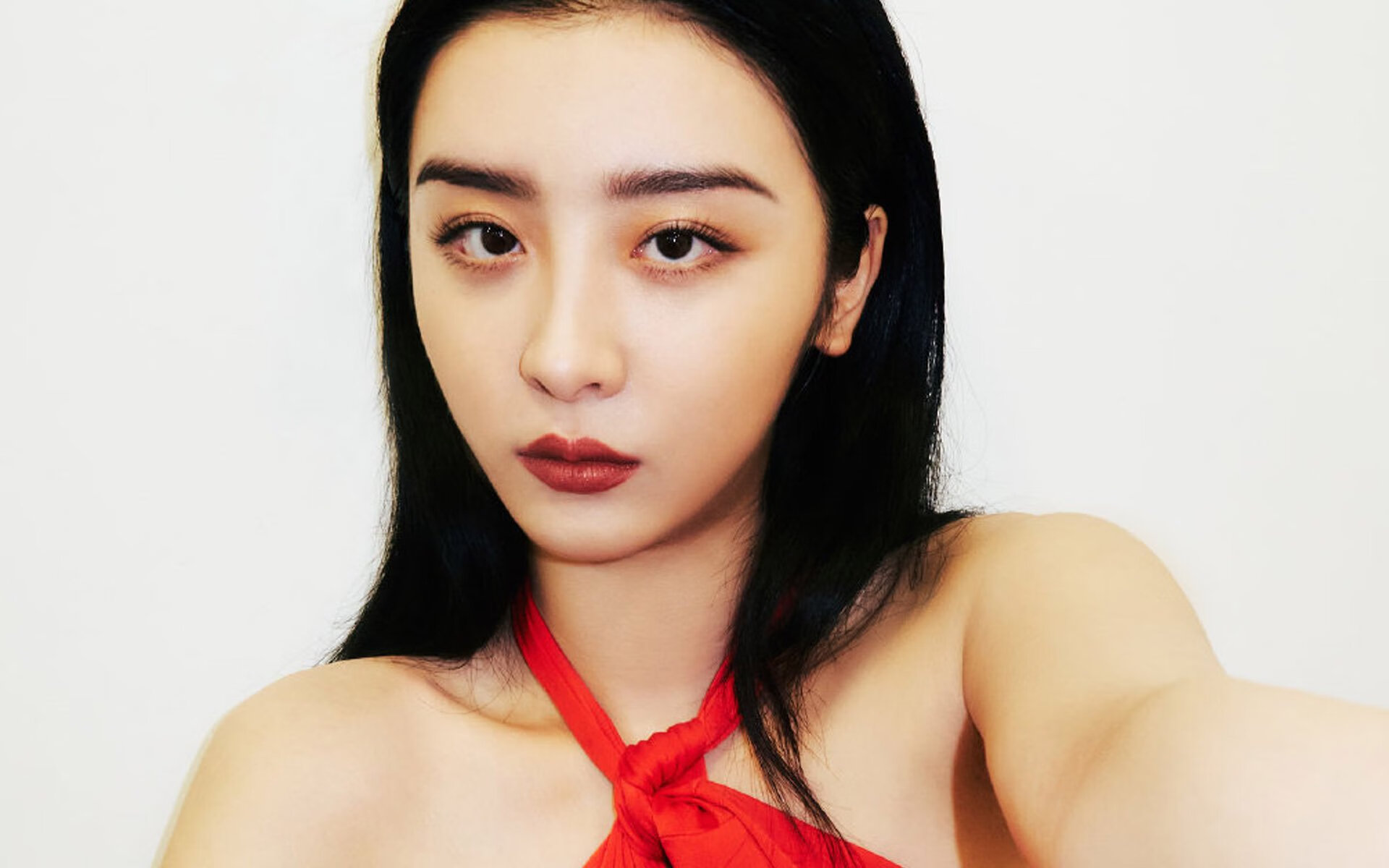 开云体育app-奇迹的注脚，当南美风暴掠过威尔士海岸，巴西铁腰已在安菲尔德校准时间