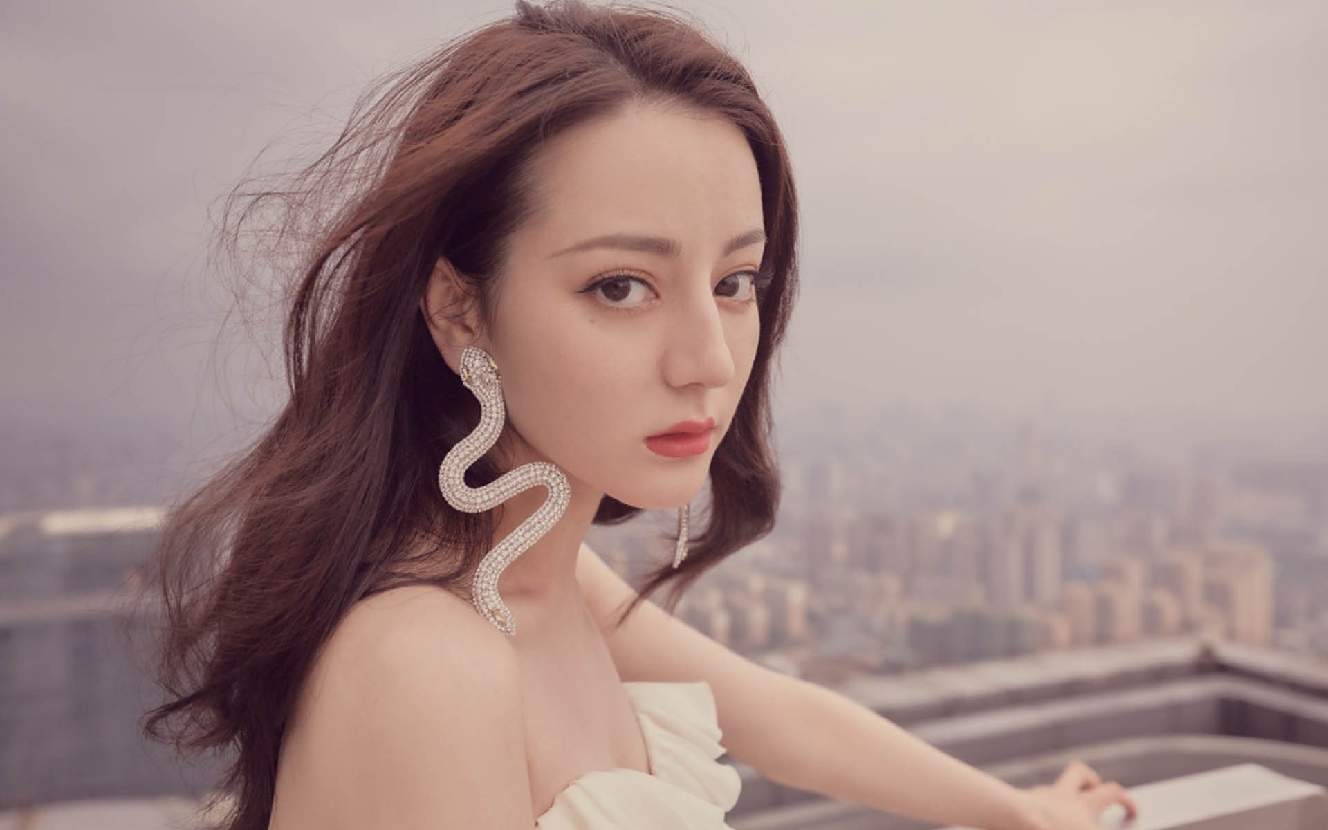 复仇之战!B费率秘鲁碾压沙特,全场压制锁定2026世界杯关键胜利